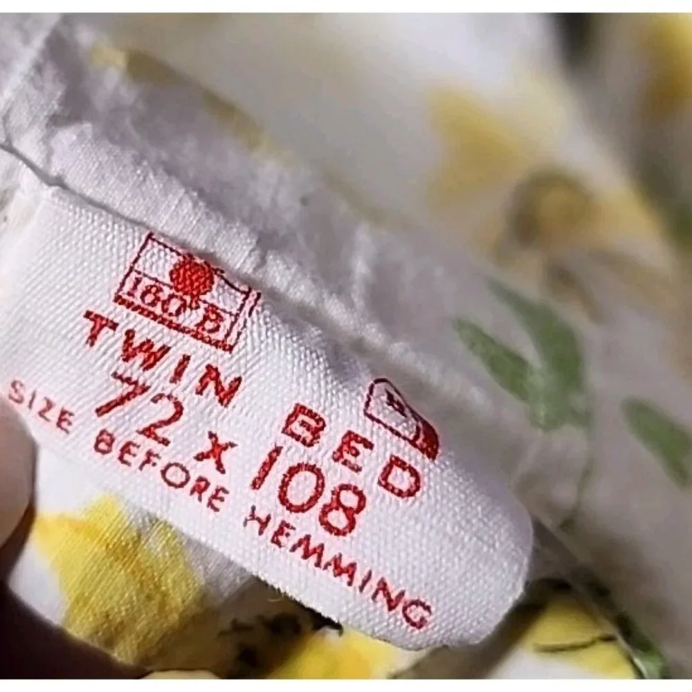 VTG Twin Flat Sheet Yellow White Floral Dan River 72x108 Fine Muslin Fabric MCM